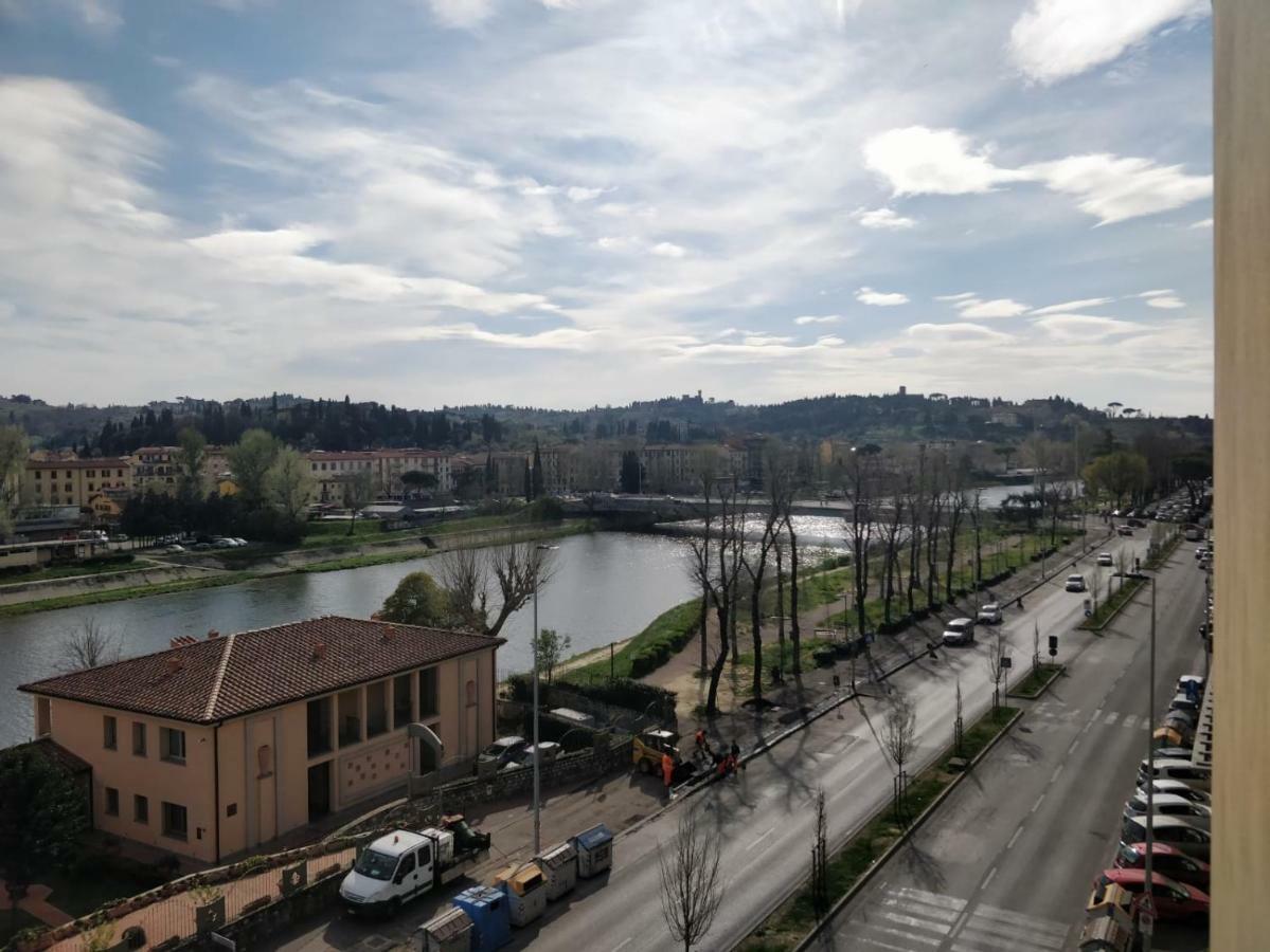 Columbus Urban Resort 피렌체 외부 사진 The river in Périgueux